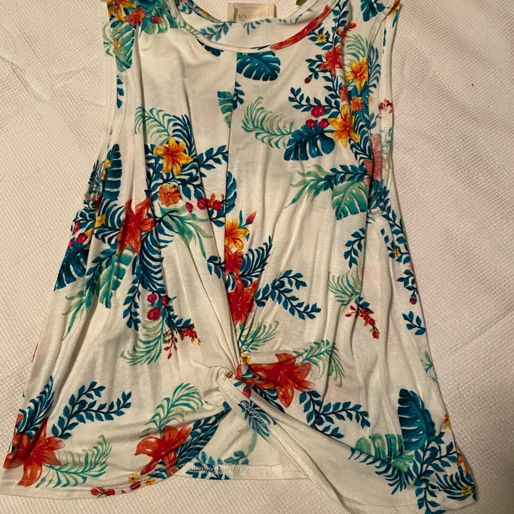 Sleeveless Top